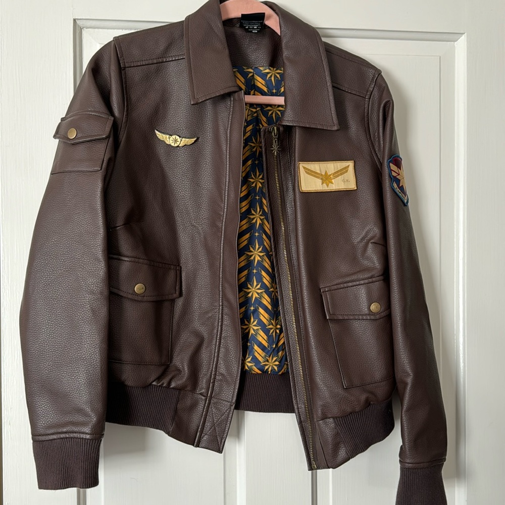 Captain Marvel Flight Jacket 💫 Her Universe Cosplay Disney